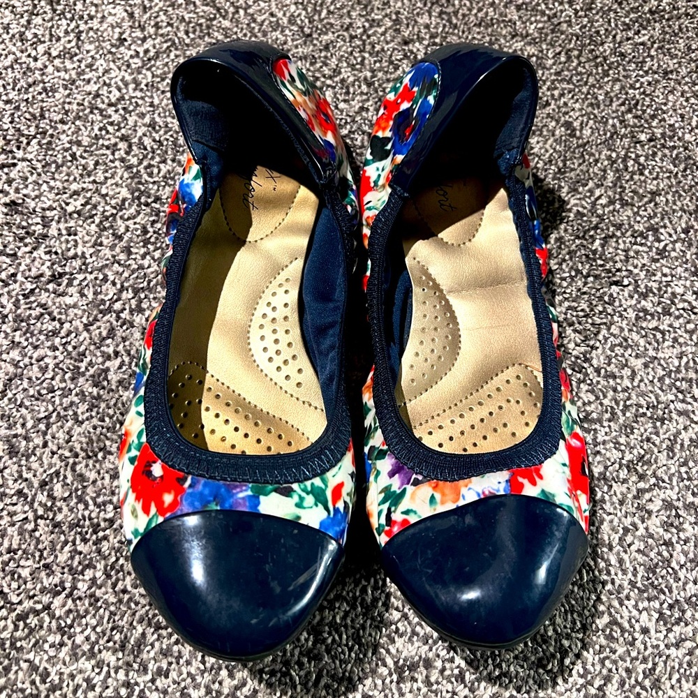 Colorful floral flats